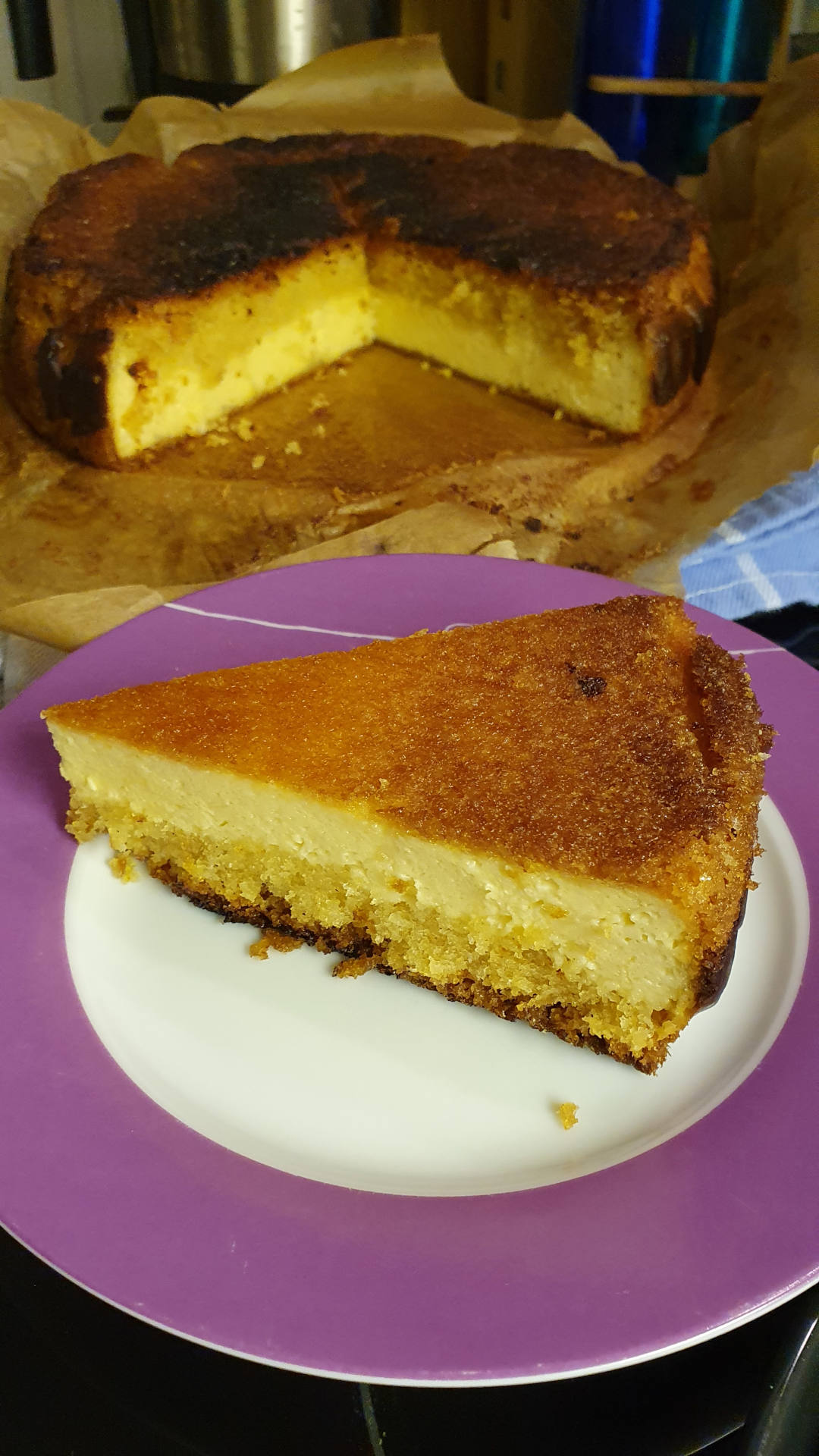 Бэлэн болсоны дараа эргүүлчихсэн, дээд тал нь түлэнхий харагдаад, хаха